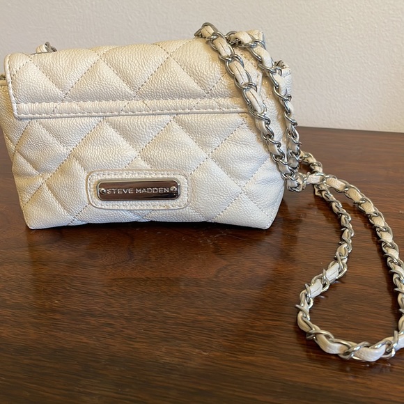Steve Madden Small Purse - Picture 2 of 3